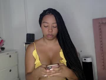 Isla__Blck Chaturbate stream image from May 29, 2025