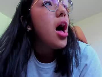 Susanclarck Chaturbate stream image from May 29, 2025