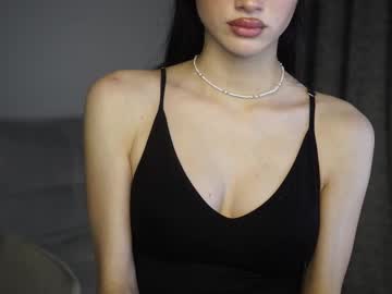 Hanofhearts Chaturbate stream image from May 29, 2025