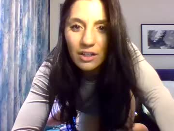 Alexatav Chaturbate stream image from May 29, 2025