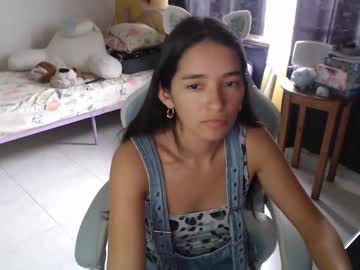 Erina_1 Chaturbate stream image from May 29, 2025