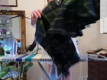 Britishpoet Chaturbate stream image from May 29, 2025