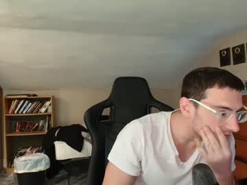 Iamtommyparker Chaturbate stream image from May 29, 2025
