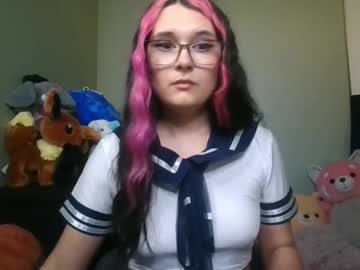 Babykittenevie Chaturbate stream image from May 29, 2025