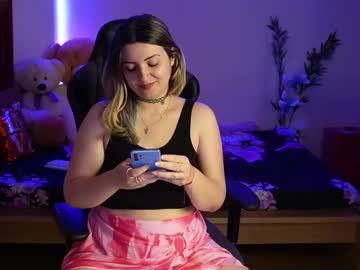 Bellax420 Chaturbate stream image from May 29, 2025