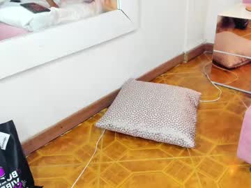 Karina_Garciaa Chaturbate stream image from May 29, 2025