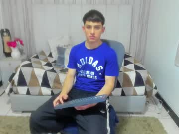 Lian_Foox Chaturbate stream image from May 29, 2025