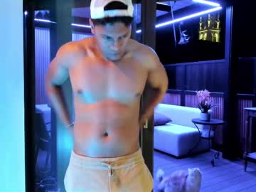 Mrfetiche Chaturbate stream image from May 29, 2025