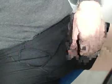 Eric100eric100 Chaturbate stream image from May 29, 2025