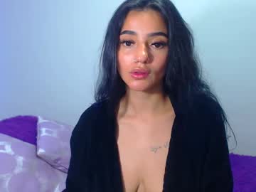 Innocent_Fox Chaturbate stream image from May 29, 2025