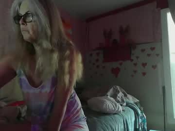 Pinkcalimermaid Chaturbate stream image from May 29, 2025