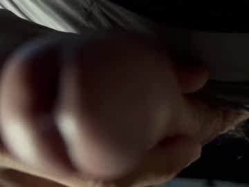 Dennish2 Chaturbate stream image from May 30, 2025