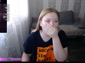 Milabrenda Chaturbate stream image from May 30, 2025