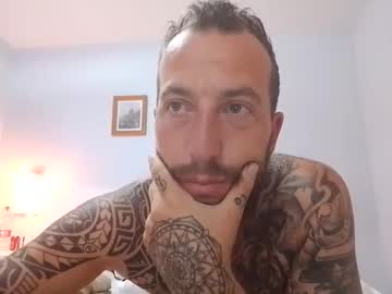Javierpm1986 Chaturbate stream image from May 30, 2025