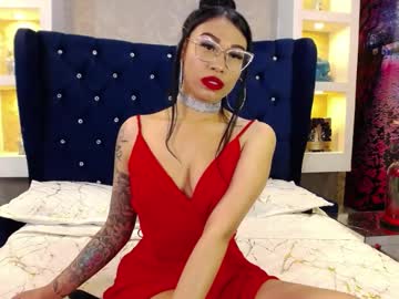 Madele_Hills Chaturbate stream image from May 30, 2025