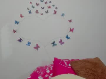 Skinnysamantha Chaturbate stream image from May 30, 2025