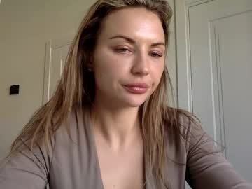 Vicitwinkles Chaturbate stream image from May 30, 2025