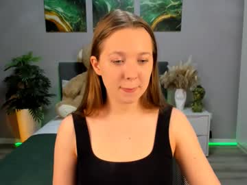 Liyamayer Chaturbate stream image from May 30, 2025