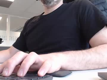 Alinalo Chaturbate stream image from May 30, 2025