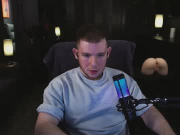 Bategazer Chaturbate stream image from May 30, 2025