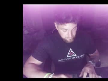 Highpaidh00ker Chaturbate stream image from May 30, 2025