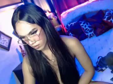 Roxy_Lor69 Chaturbate stream image from May 30, 2025