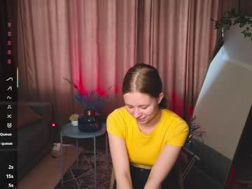Darlinegrass Chaturbate stream image from May 30, 2025