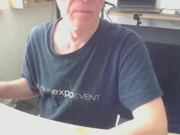 Blueeyesn8 Chaturbate stream image from May 30, 2025