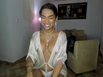 Hellen_Jenn Chaturbate stream image from May 30, 2025
