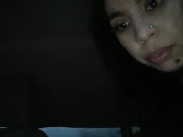 Meenakushxoxo Chaturbate stream image from May 30, 2025
