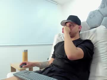 Zacckevans Chaturbate stream image from May 30, 2025
