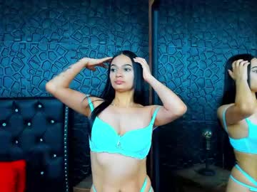 Camillemoretti Chaturbate stream image from May 30, 2025
