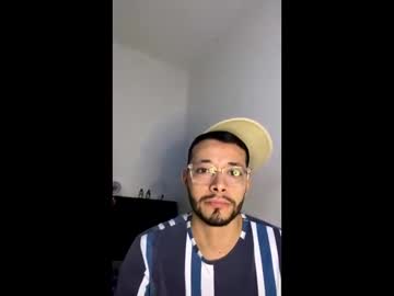 Juan_2371 Chaturbate stream image from May 30, 2025