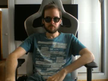 Madmike_92 Chaturbate stream image from May 30, 2025