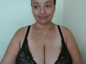 Nala_Thickk Chaturbate stream image from May 30, 2025