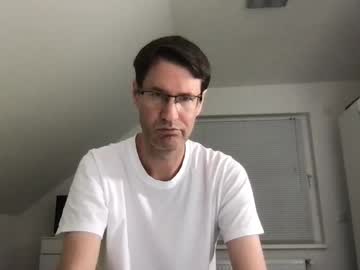 Zzz123_Cam Chaturbate stream image from May 30, 2025