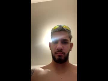 Mikethomson01 Chaturbate stream image from May 30, 2025