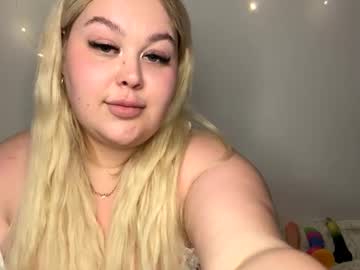 Polly_Cuteee Chaturbate stream image from May 30, 2025