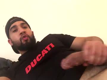 9inches4umami Chaturbate stream image from May 30, 2025