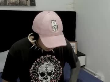 Goethvond Chaturbate stream image from May 30, 2025