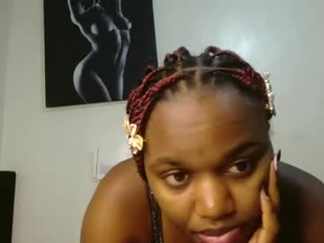 Tannia004 Chaturbate stream image from May 30, 2025