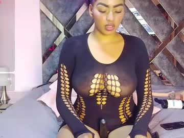 Valerigallardo Chaturbate stream image from May 30, 2025