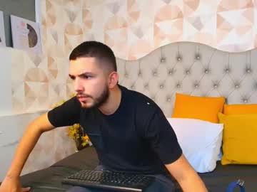 Enzo_Blanc Chaturbate stream image from May 31, 2025