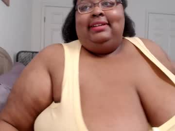Loves_Aura Chaturbate stream image from May 31, 2025