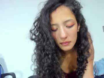 Lucia_Fuster Chaturbate stream image from May 31, 2025
