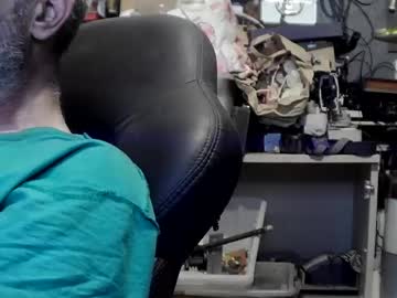 Laltro33 Chaturbate stream image from May 31, 2025