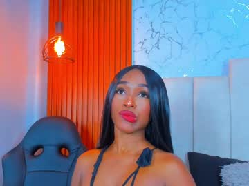 Agathaabbey Chaturbate stream image from May 31, 2025