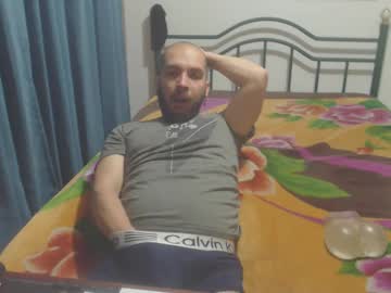 Dinchtcams Chaturbate stream image from May 31, 2025