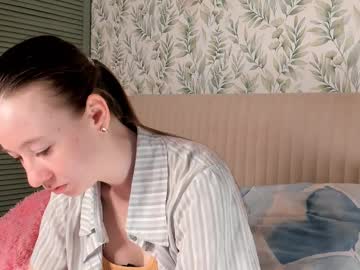 Fannydeman Chaturbate stream image from May 31, 2025