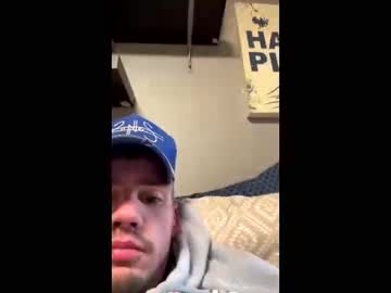 Funnnguy11 Chaturbate stream image from May 31, 2025